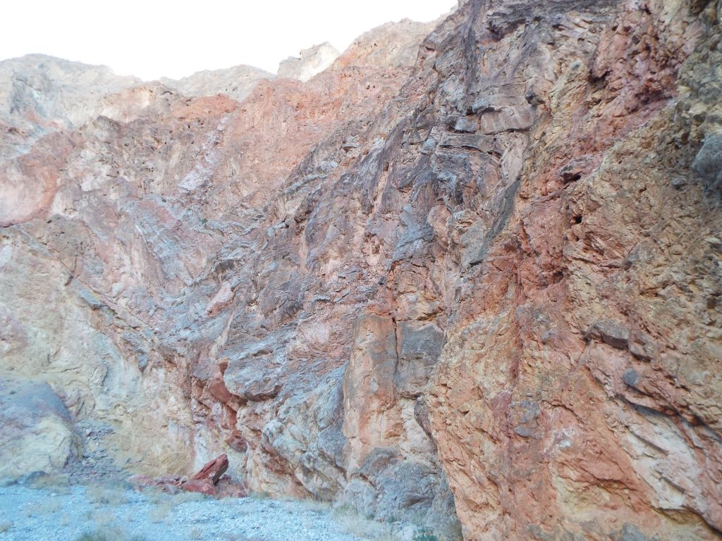 As you can see here, the walls of Red Wall Canyon are colorful and spectacular.  That's why this hike is worth the effort even for a short visit to the lower 1st Narrows: