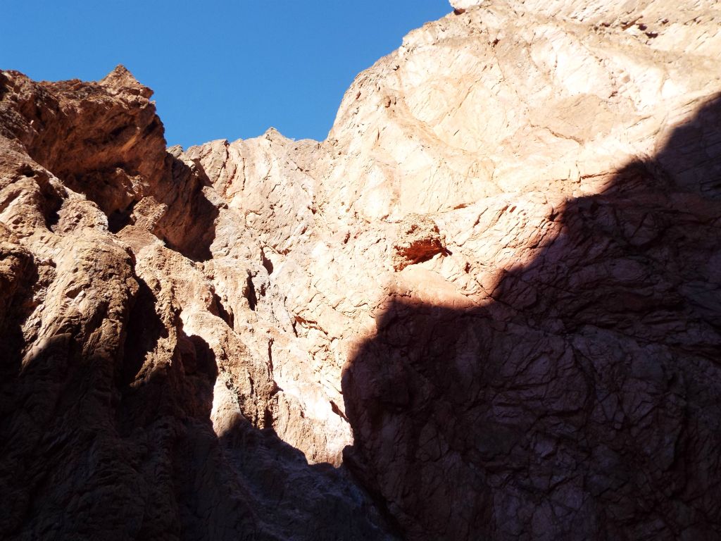 There really are so many interesting features and formations to look at in the lower canyon: