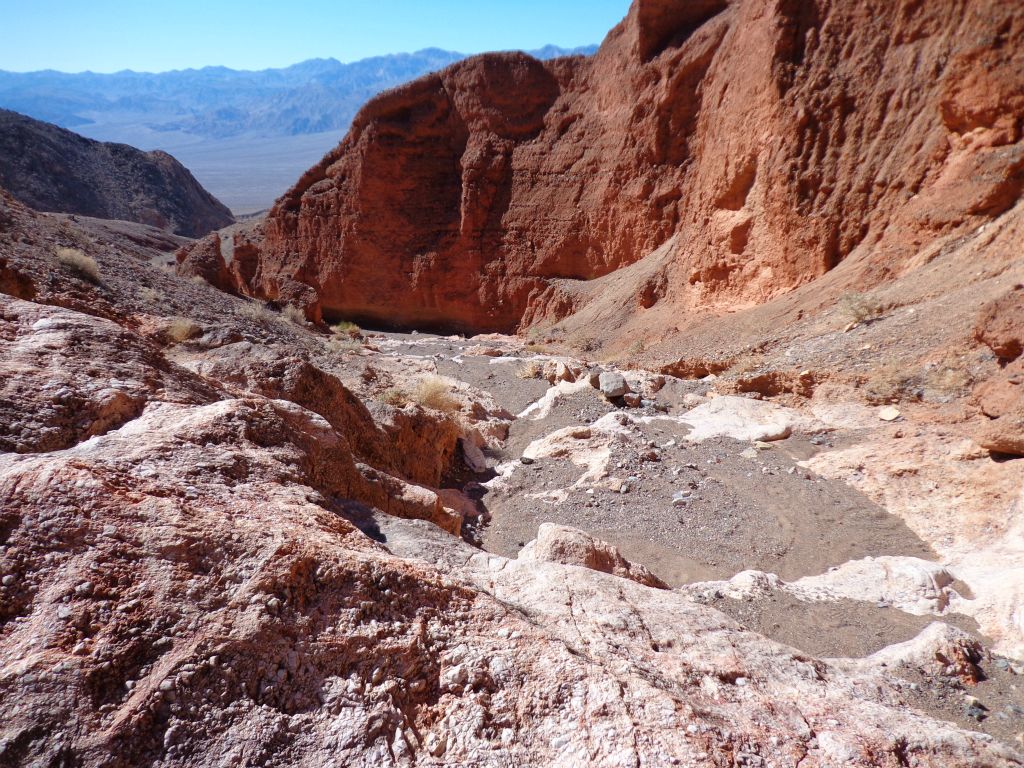 The section of canyon which we hiked up after getting back into the wash: