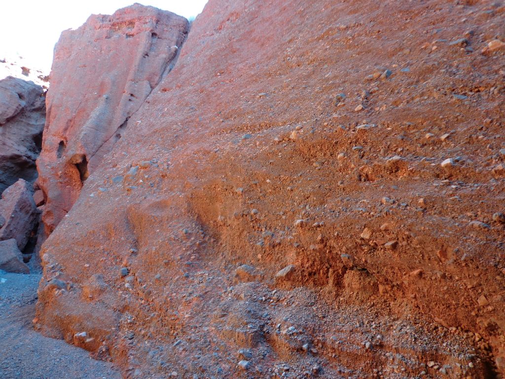 Outside of the first slot narrows, there was this impressive rock wall: