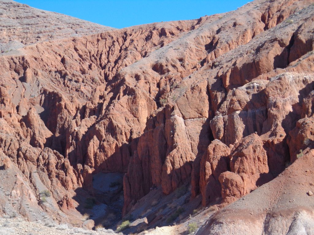 As we headed up the long bypass, we looked back at the short slots area we had just explored: