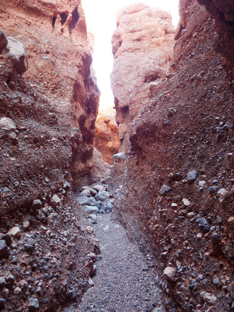 Another very beautiful section of canyon to behold with a mixture of shallow narrows and towering walls: