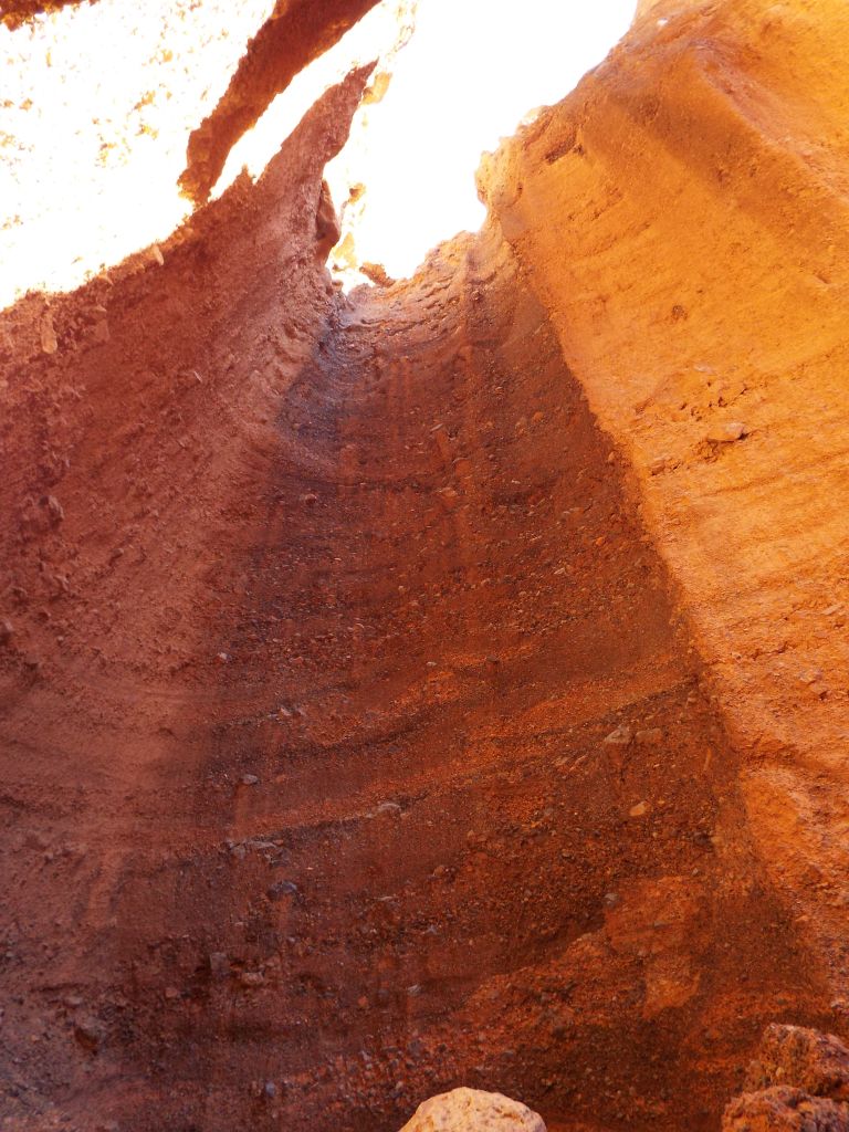 Sunlight Bridge Canyon came to an end at this box amphitheater dry fall: