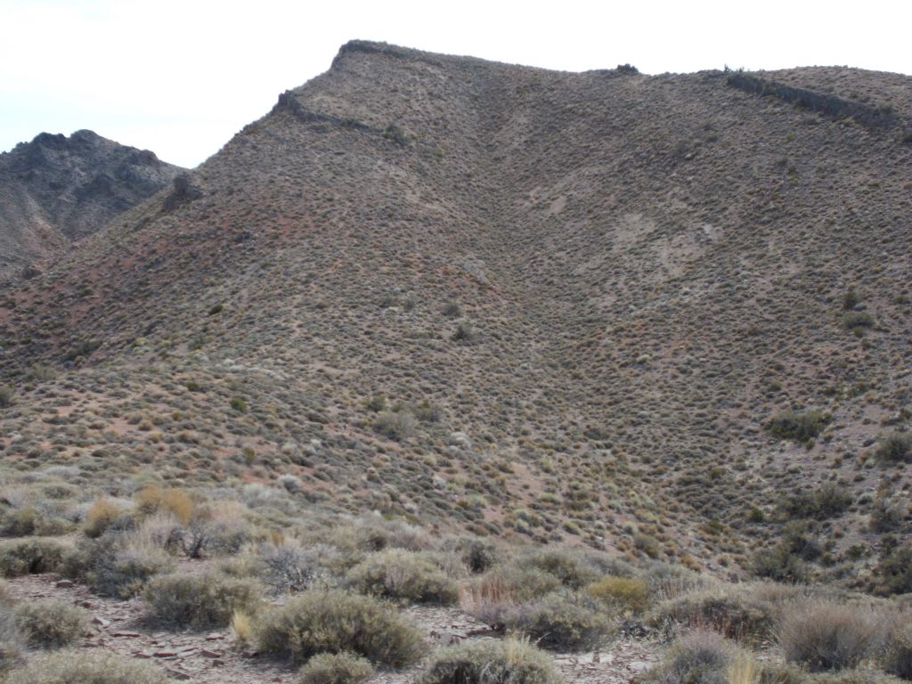 The path continues working up the left side of the ridge: