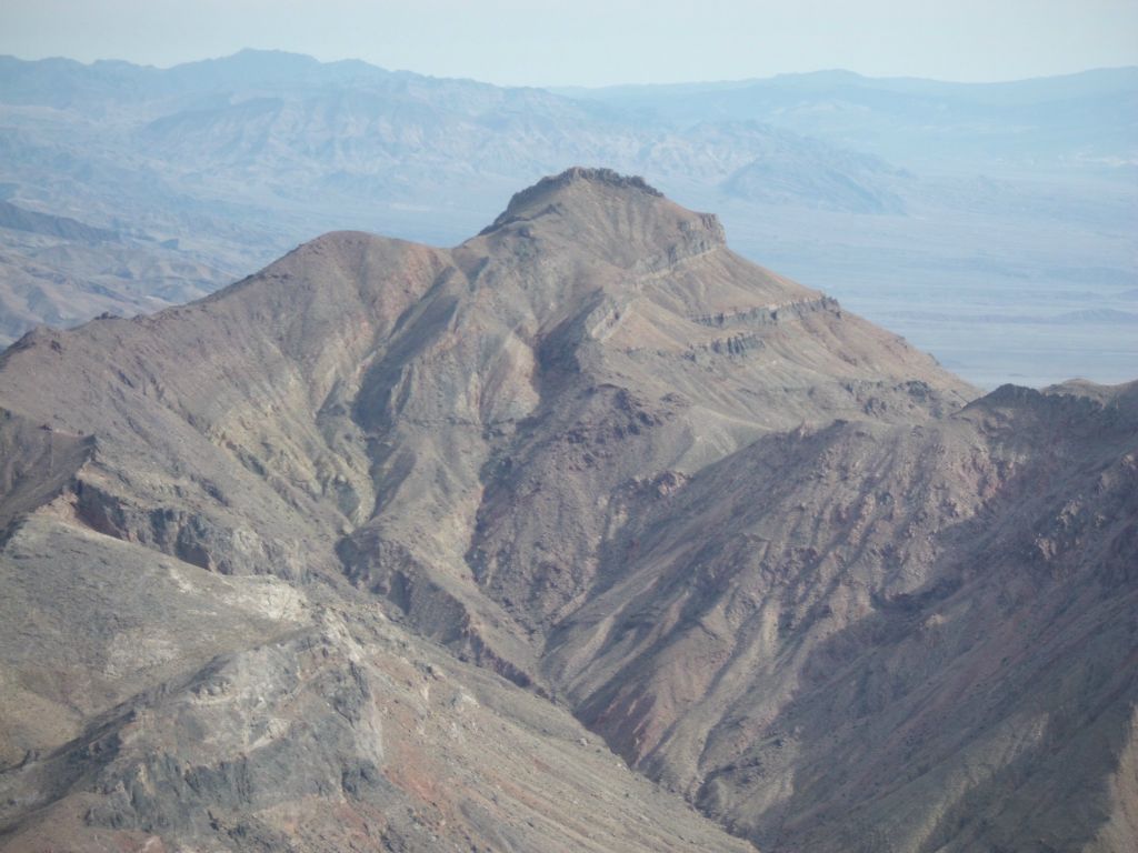 Zooming in on Corkscrew Peak.  The best view when standing on the summit of Corkscrew is that of Thimble, and the reverse is true as well: