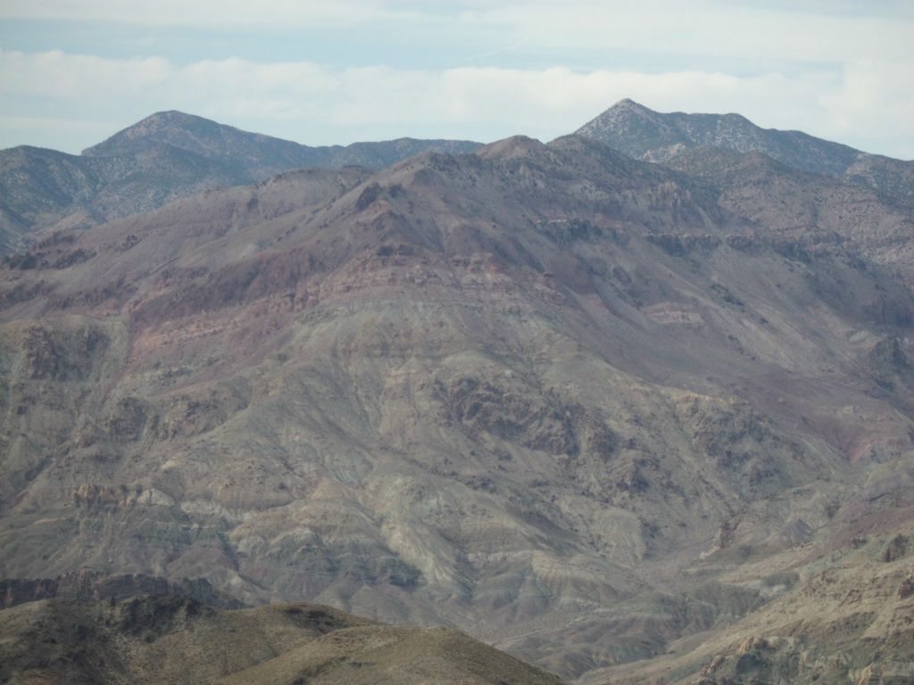 The left peak is Grapevine, while the right peak is Wahguyhe: