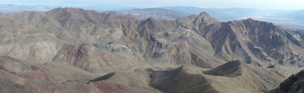 Panoramic looking towards Corkscrew Peak and central Titanothere Canyon: