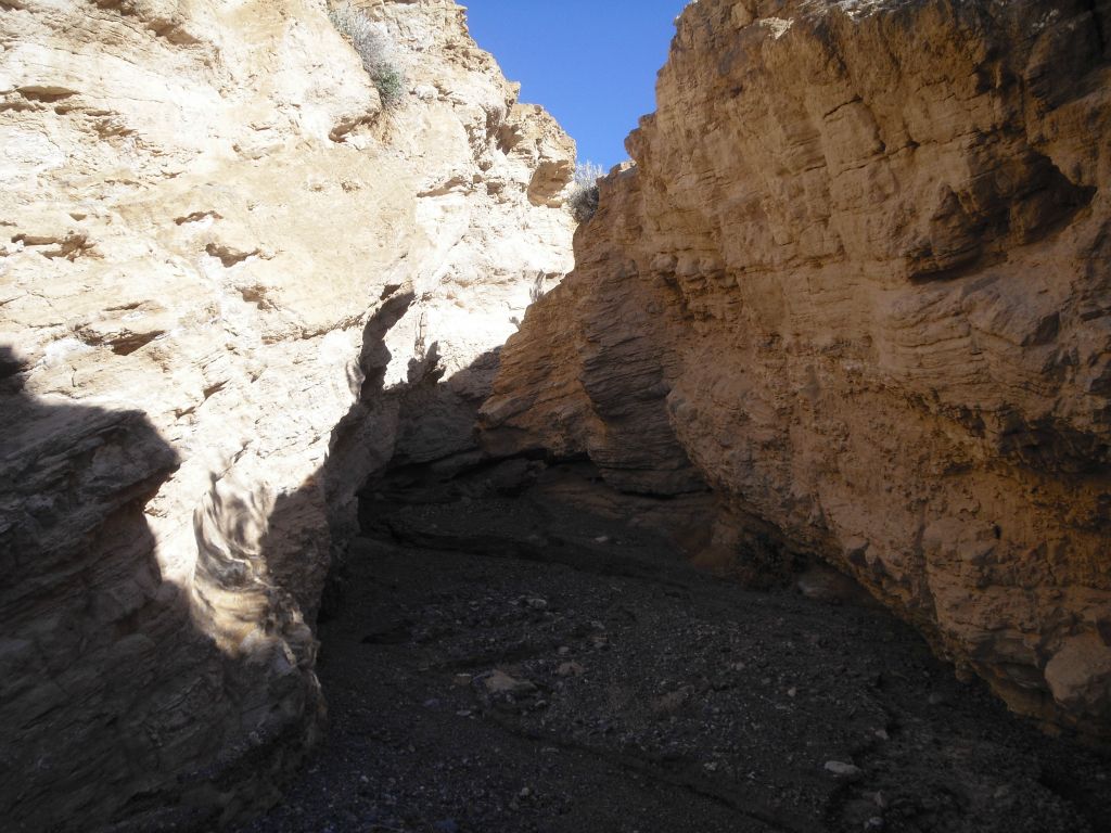 When a canyon starts out immediately with a good set of narrows, you know its going to be a great place: