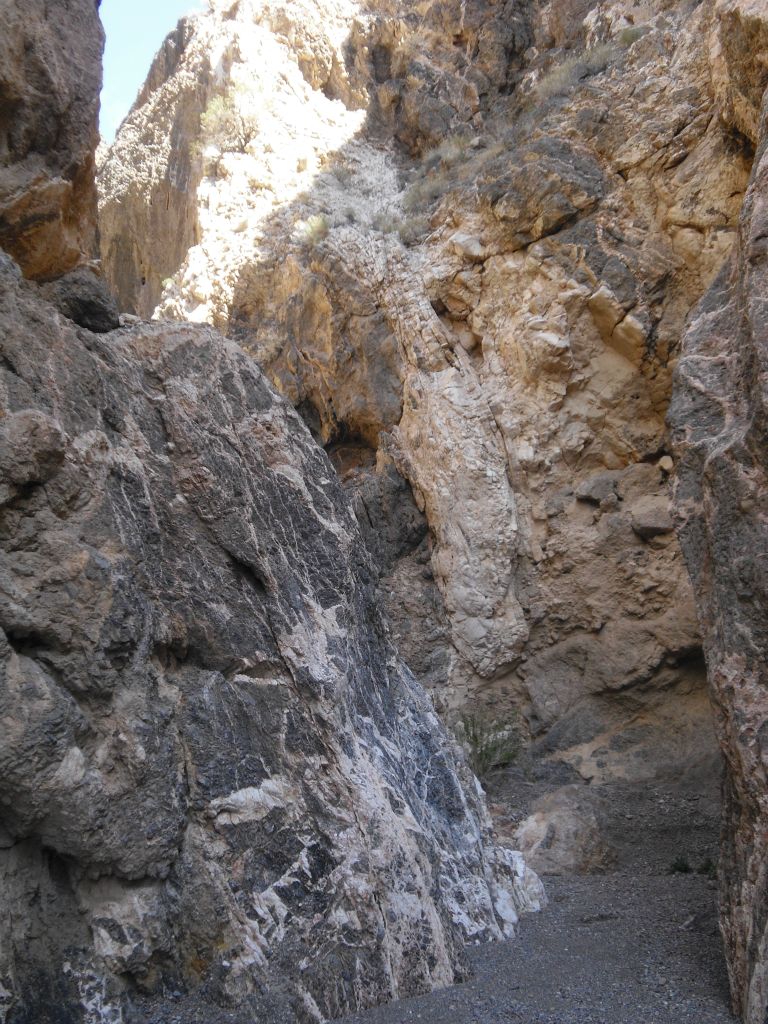 Walking through places like this makes you wish that a hike could never end: