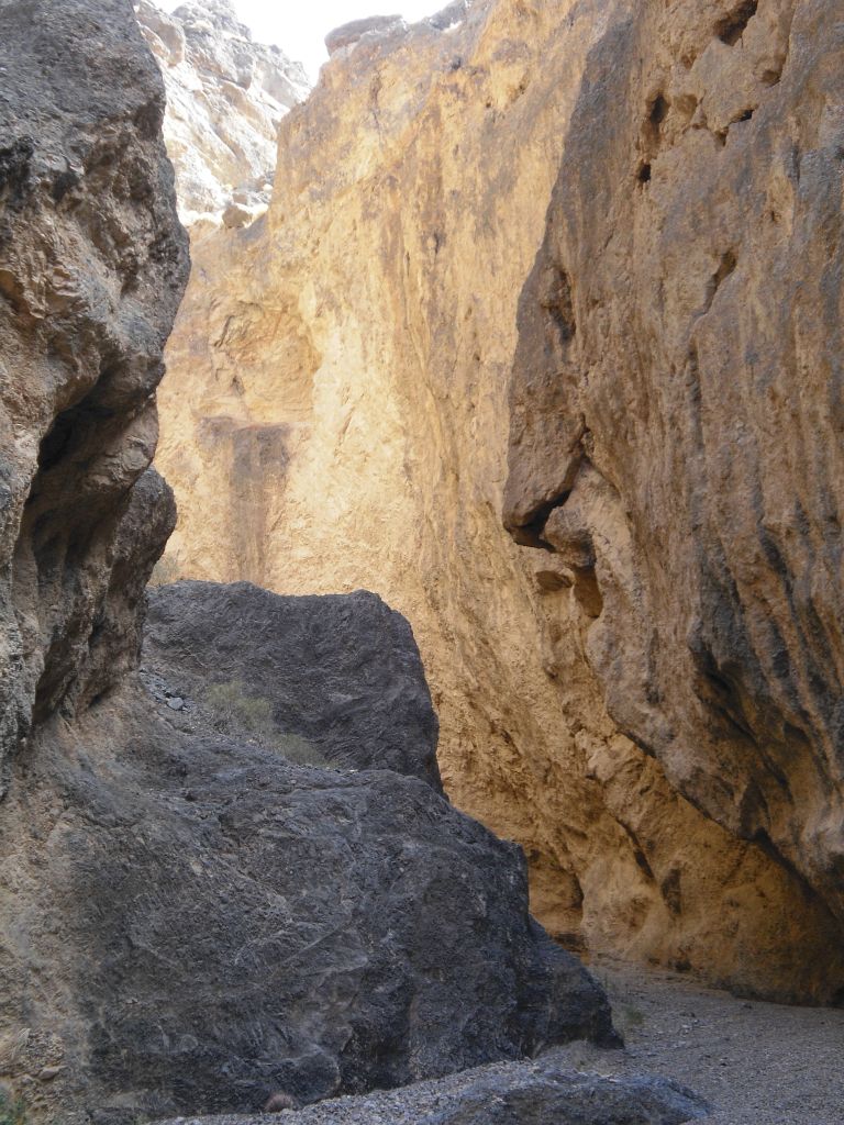 The next two pictures were taken at a pretty spot in these narrows: