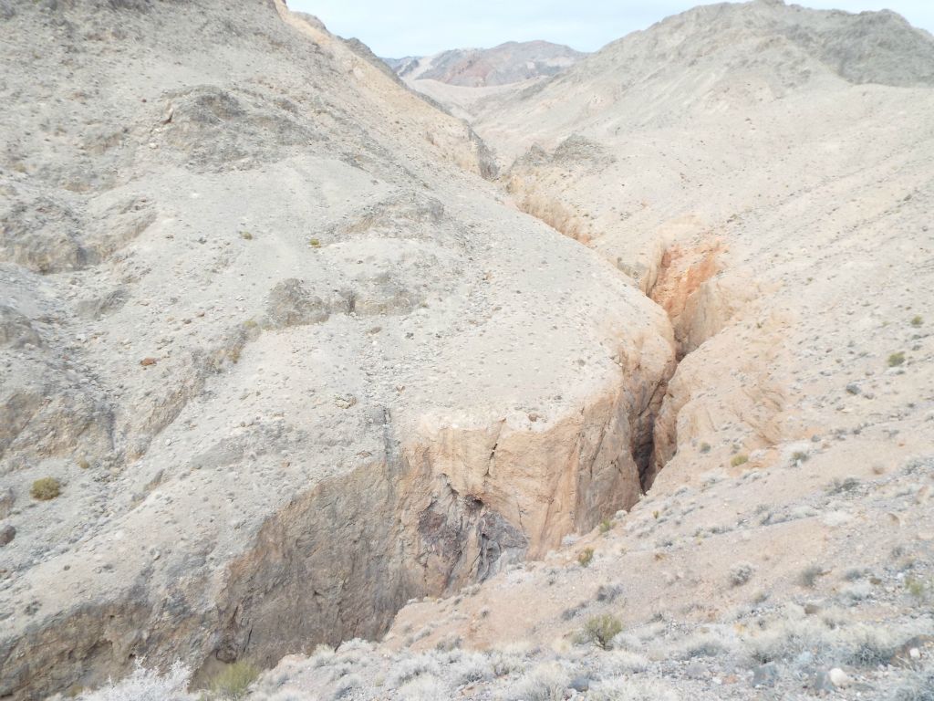 When we looked back and saw these very tight and deep narrows that we had missed, we were in awe but also disappointed: