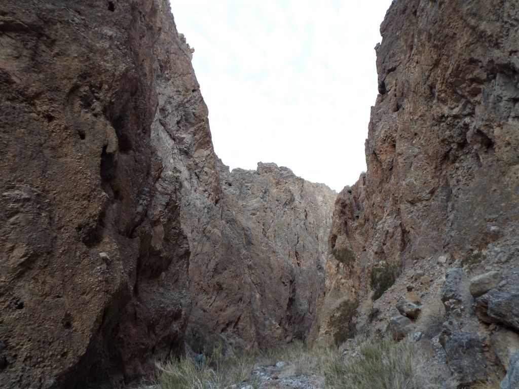 An incredible start to this portion of the unseen canyon as the walls began growing and narrowing down at the same time: