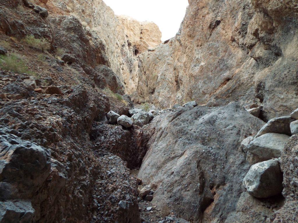 A small section of easy climbing within the narrows: