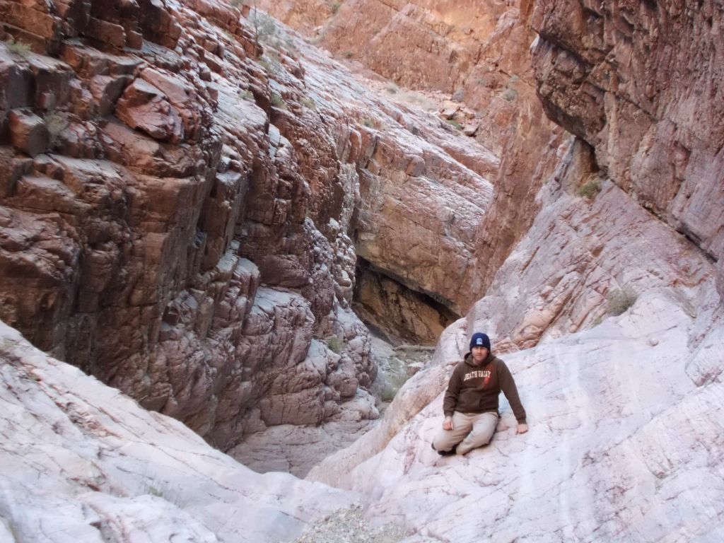 In the middle of Moonlight Canyon's spectacular and lengthy upper narrows:
