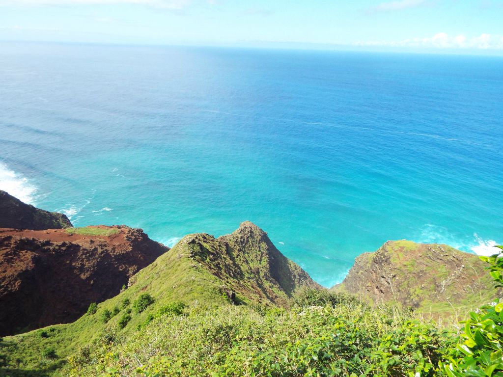 Nearing the 9 mile mark on the trail as the hike moved high above the water once again: