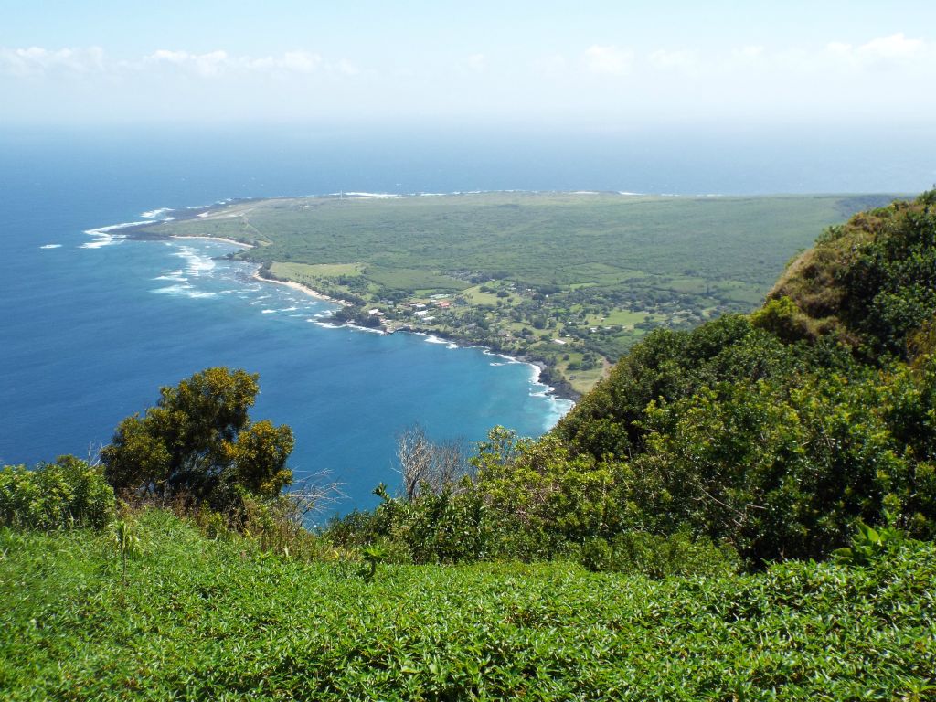 Soon there is another viewpoint of the peninsula, although not quite as sweeping as the main tourist viewpoint: