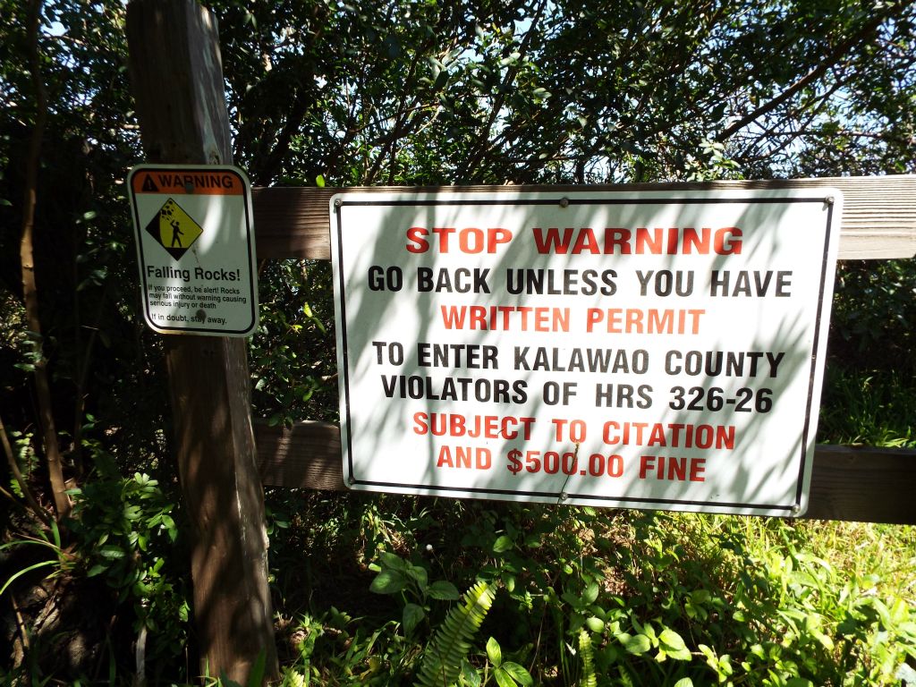A second warning is posted here letting hikers know that the trail is only open to those with a paid permit: