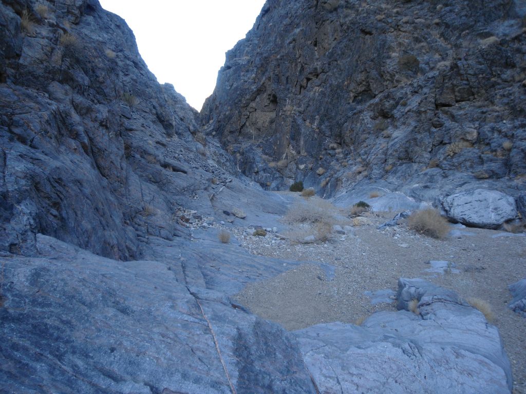 Notice how the canyon walls continue down onto the walking path in some places: