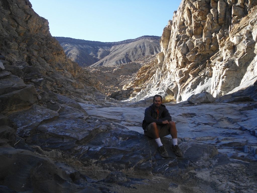 Getting a picture while enjoying the exploration of Upper Corridor Canyon: