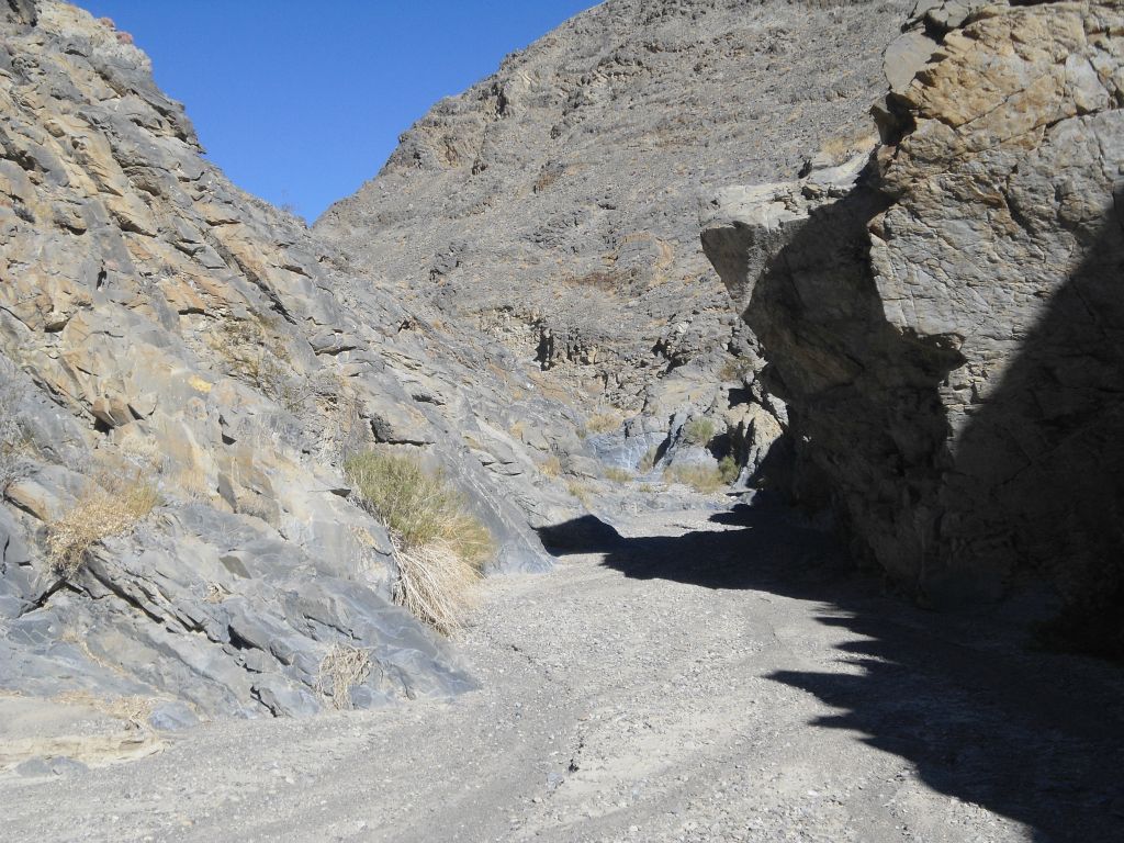 More narrow sections are encountered in the upper canyon: