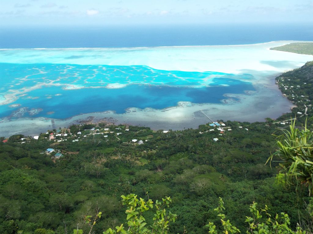 View a little further to the right showing more of the southwestern coastline: