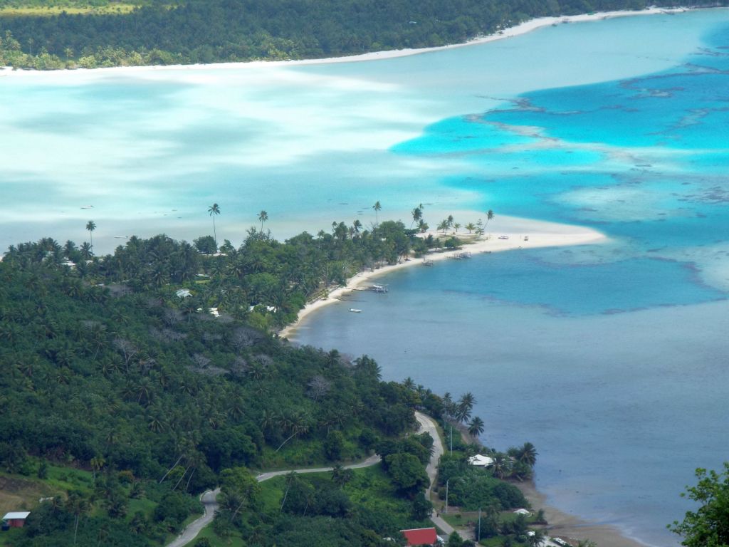 Tereia Point and Tereia Beach can be clearly seen from the summit by looking to the west.  In this picture, you can see where we crossed the lagoon from Tereia Beach to Motu Auira: