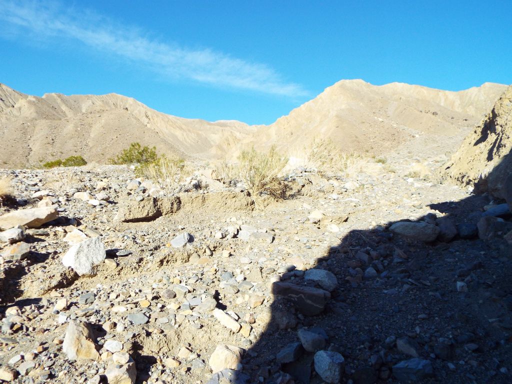The canyon starts out quite rough just like the fan leading up to it: