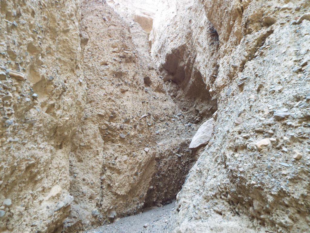 The next two pictures show the beginning portion of the slot: