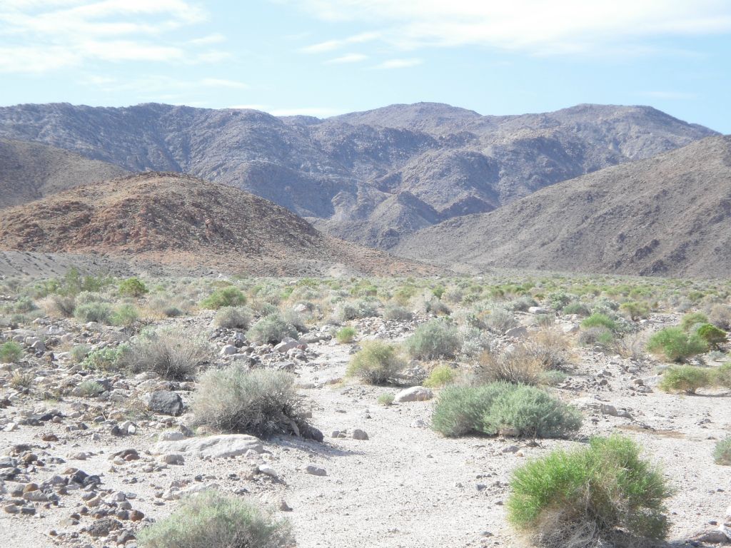 Emerging from the Confidence Hills and hiking the final stretch to Contact Canyon: