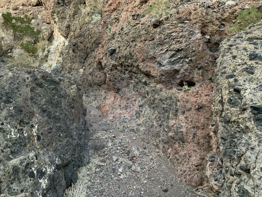 Erosion has shaped a very rugged-looking section of canyon: