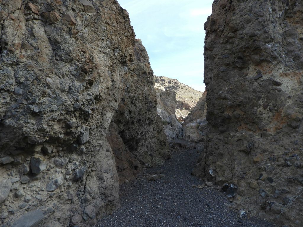 Some nice narrows to pass through in the lower canyon: