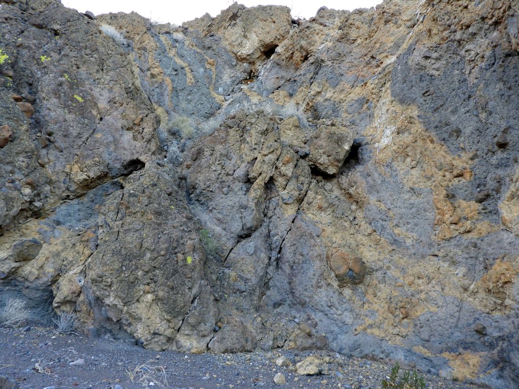 The canyon walls would change abruptly into colorful patterns such as this: