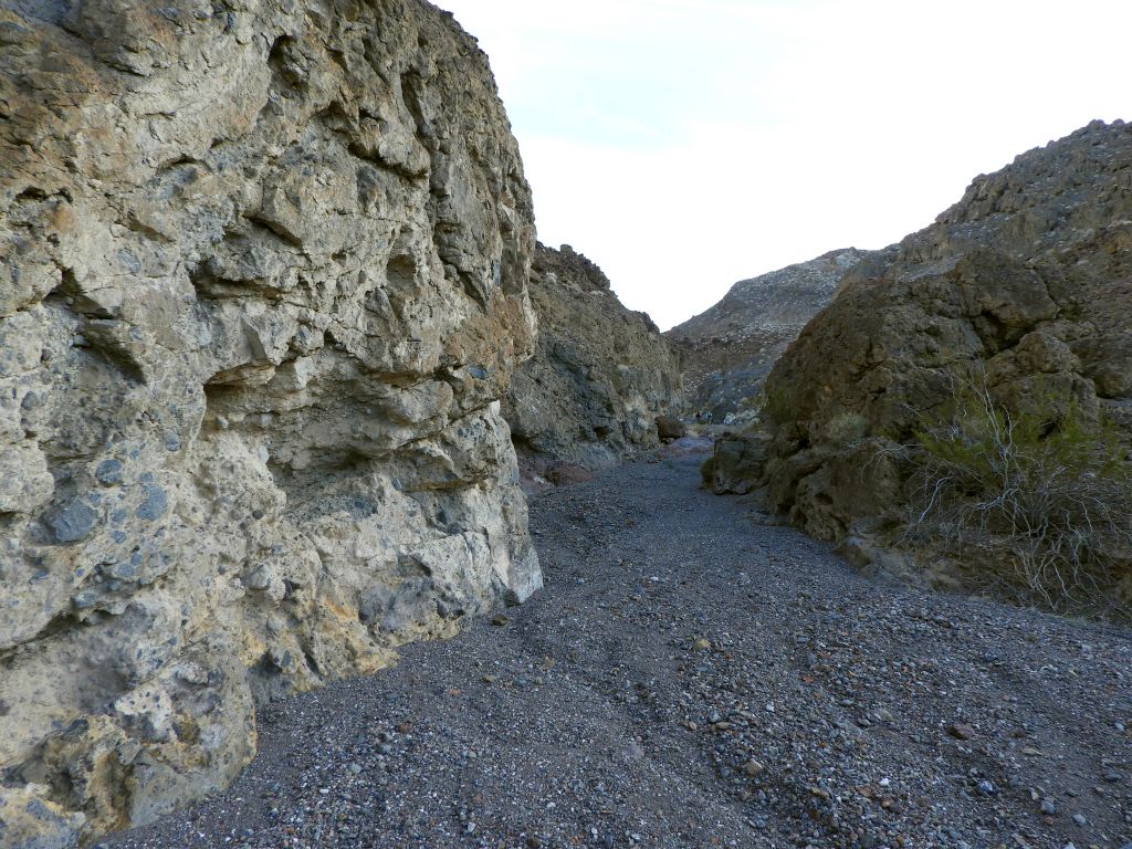 NEEC Canyon is definitely one of the best canyons in the Owlshead Mountains.  And it is very different from the five officially named canyons on the eastern side of the range: