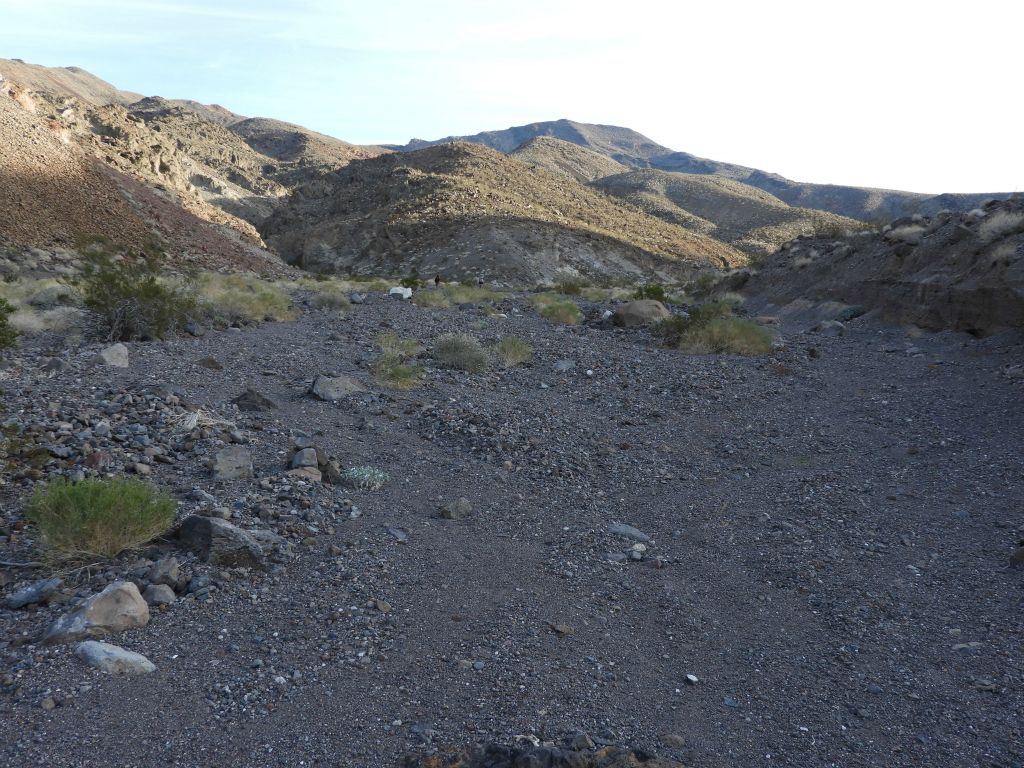 This is the major junction in the canyon, with the eastern fork (left) and western fork (right) visible up ahead.  We looped the two by first turning left.  For those without good bypass skills, turn right here and stick with the west fork only: