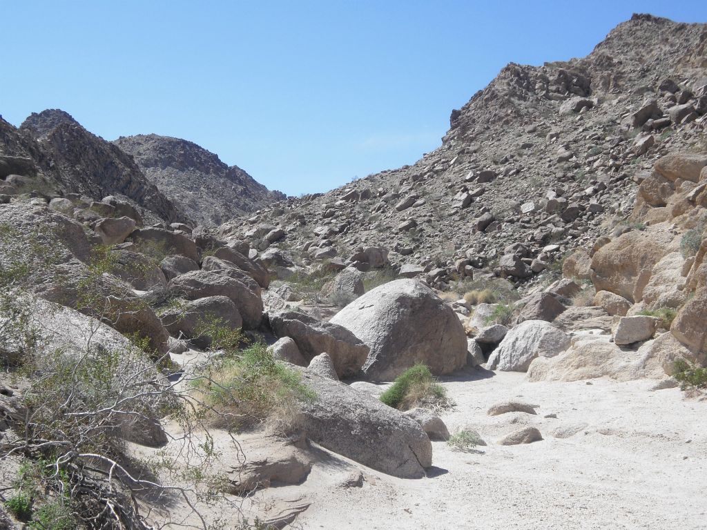 Getting closer to the end of the canyon.  Progress on this hike was remarkably fast, with only the 90F heat slowing me down: