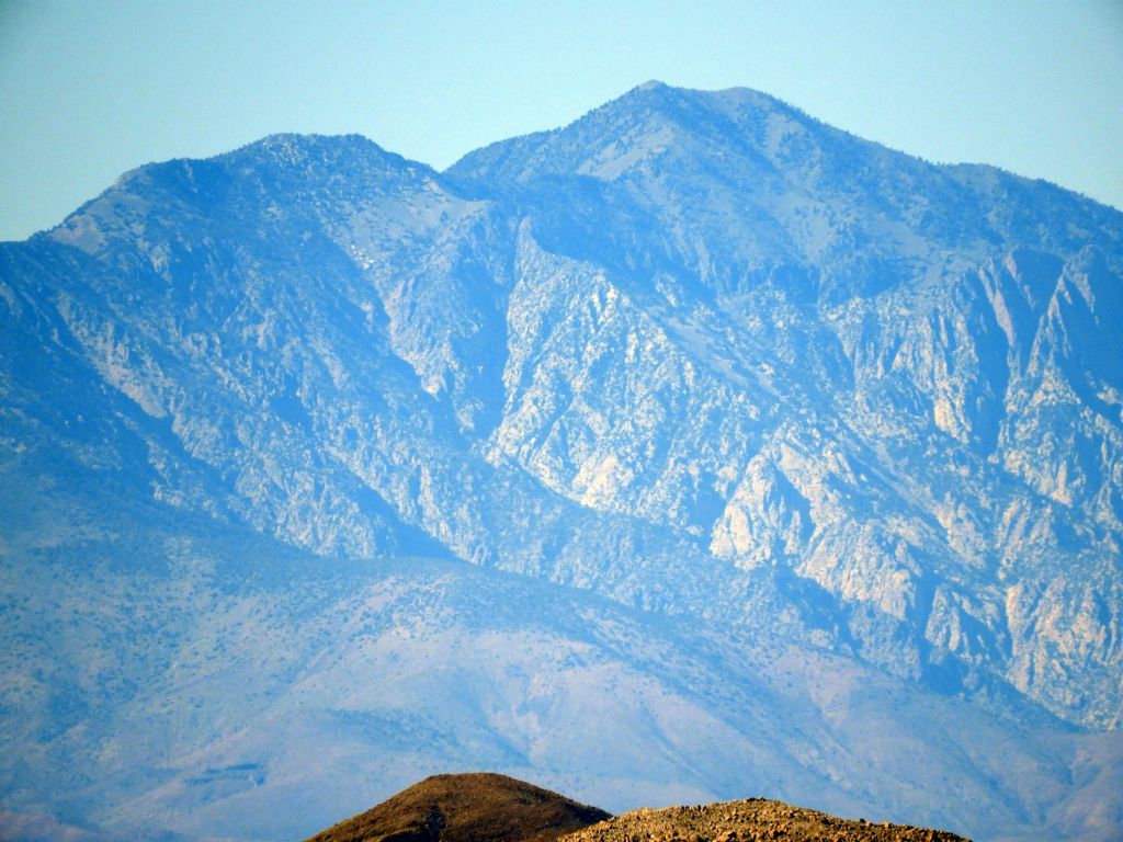 Zooming in on Telescope Peak, which is located some 41 air miles away:
