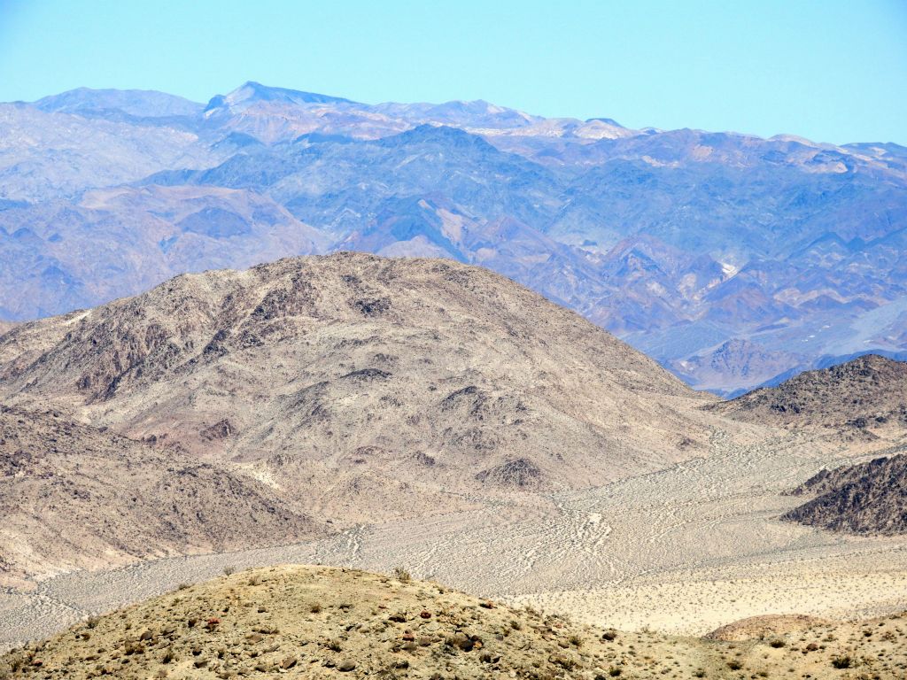 At first, we thought this distinct peak in the distance was Con BM.  But it is actually just an unnamed summit in between Smoke Tree Canyon and South Smoke Tree Canyon.  The open area at the bottom right actually leads to the head of Sand Canyon: