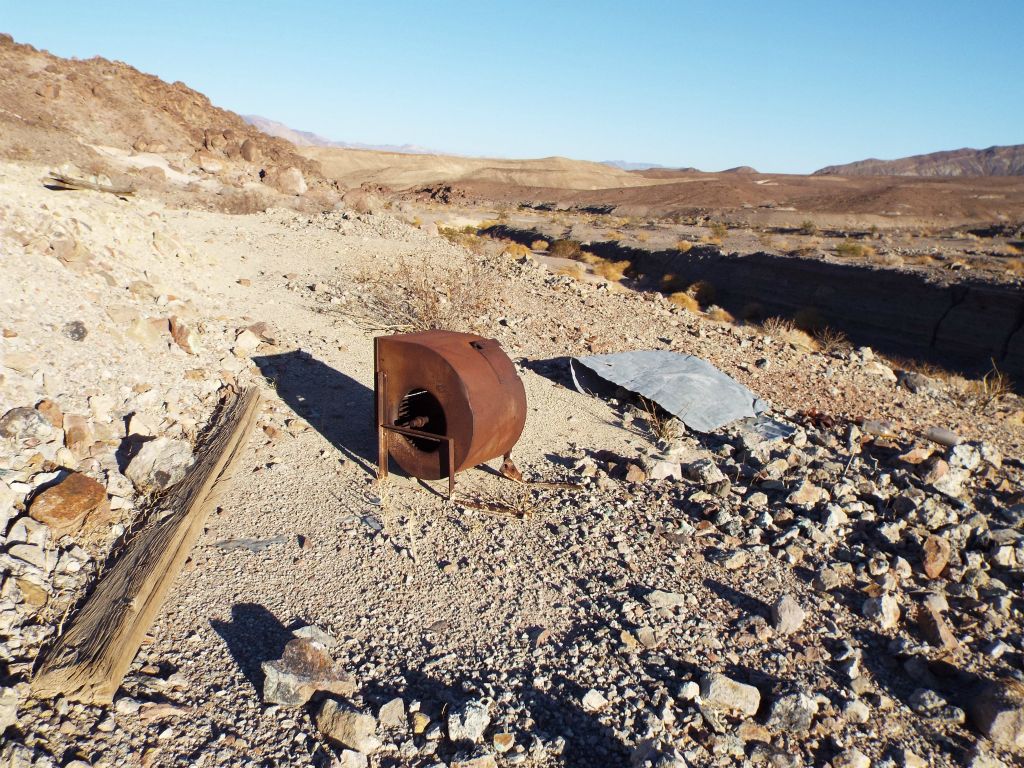 The next four pictures show various scattered mining ruins found in the vicinity of the 478 Mine: