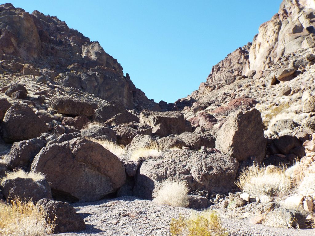 The second portion of gorge had plenty of boulders waiting for us to overcome:
