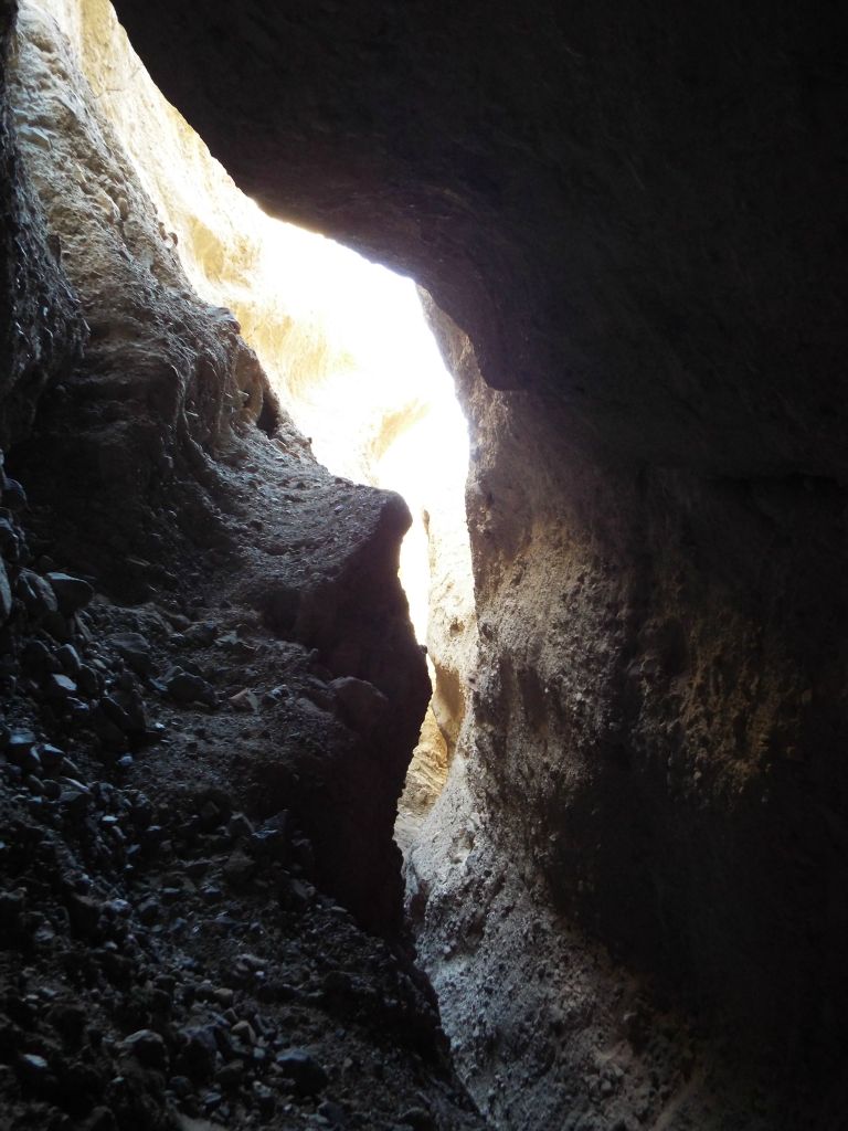 The coloring of the walls and lighting through the right fork of TB Slot 1 was fantastic: