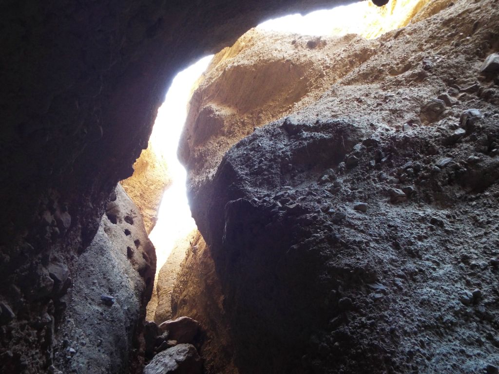 Looking straight up and out of the slot to appreciate how massive the walls were: