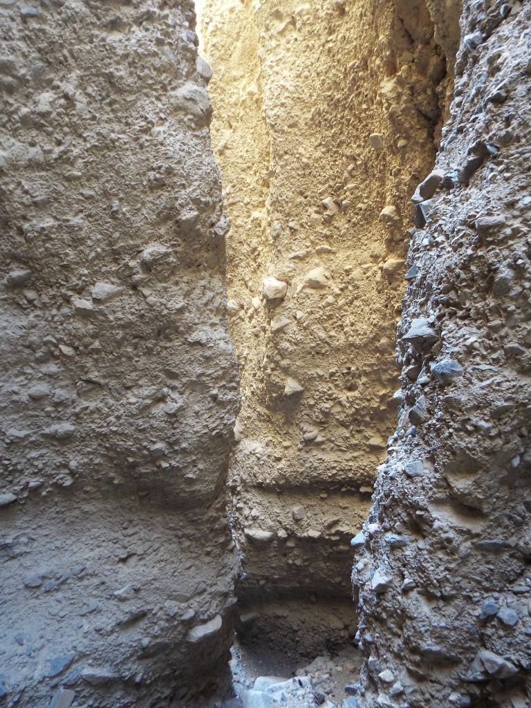 More nice scenery could be found in the upper portion: