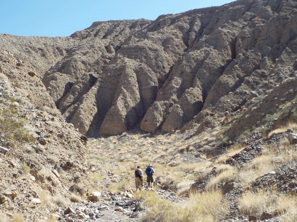 The last section of neat scenery in the north fork of Teddy Bear Canyon contained more fluted cliffs: