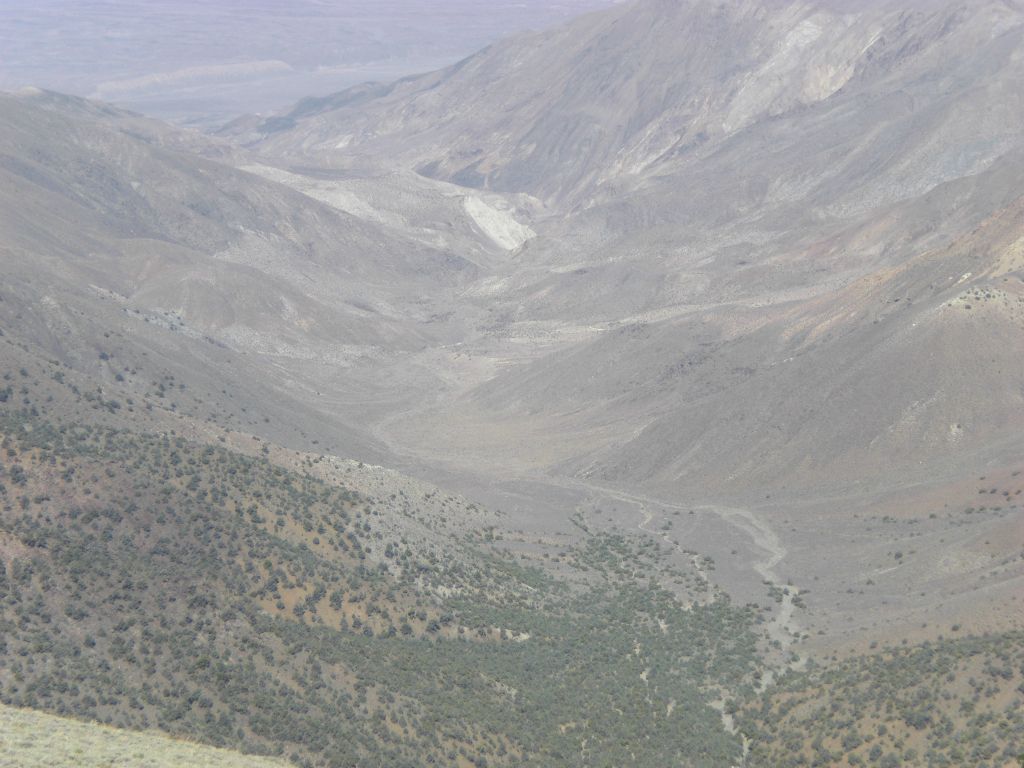 Looking to the west down into the depths of Tuber Canyon far below: