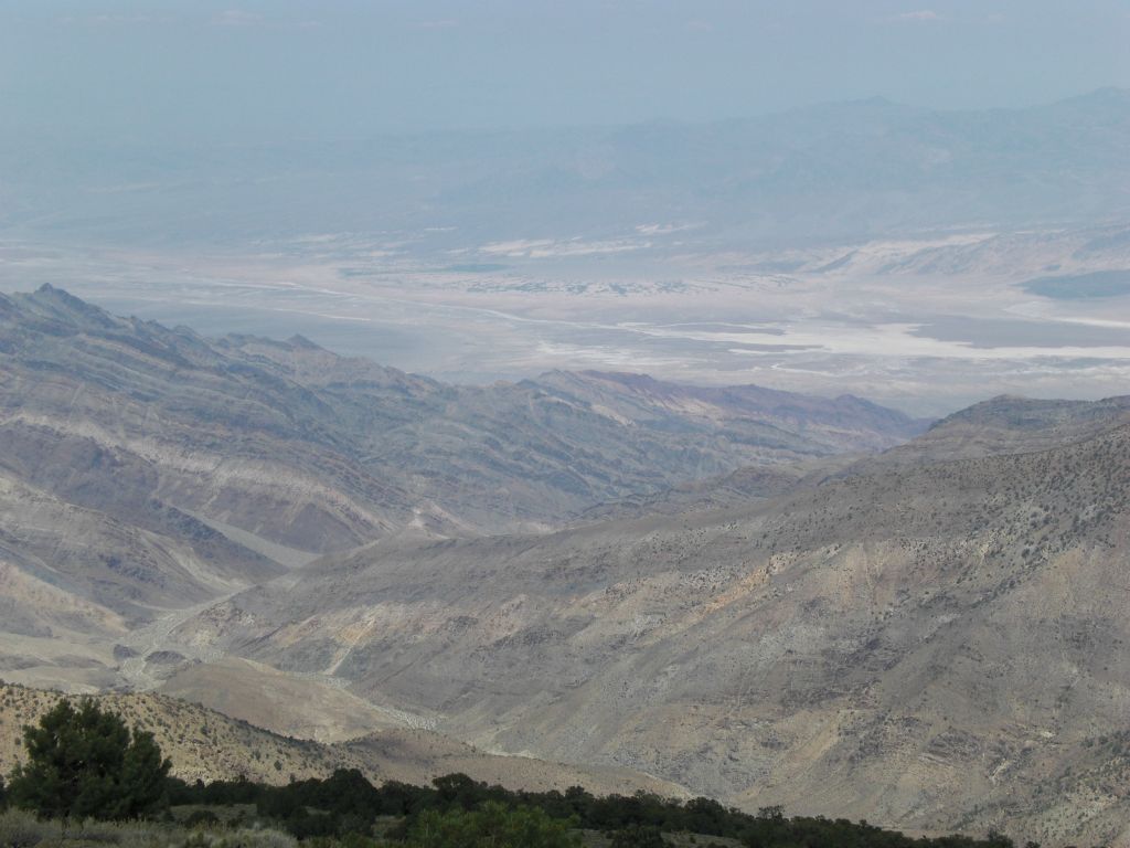 Zooming in for a better view of central Death Valley.  Furnace Creek can be seen despite the haze if you look carefully:
