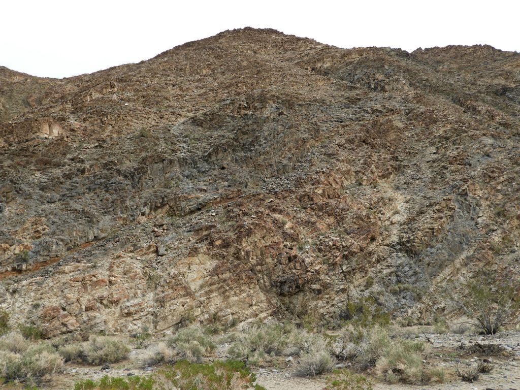 Rugged hillside cliffs surround the beginning of Darwin Canyon: