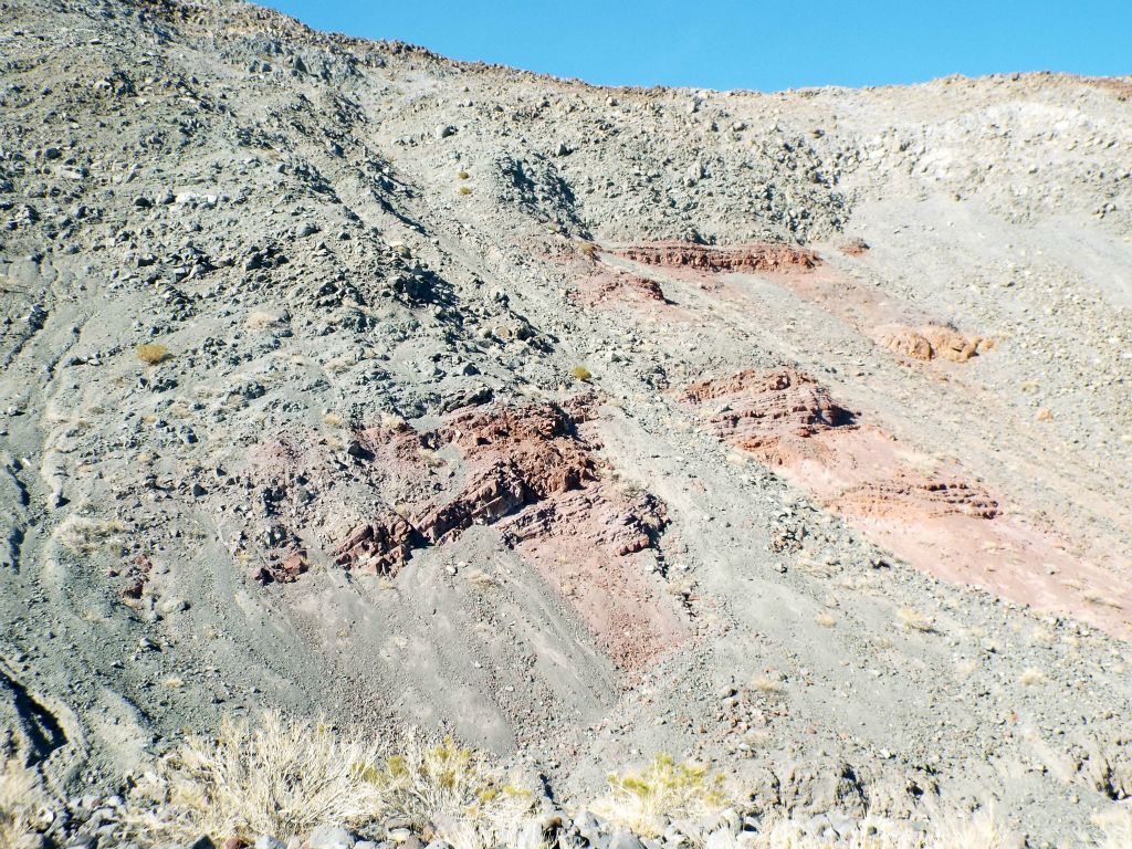 Even at less interesting portions of canyon, distinct colorful formations would make an appearance to brighten the landscape: