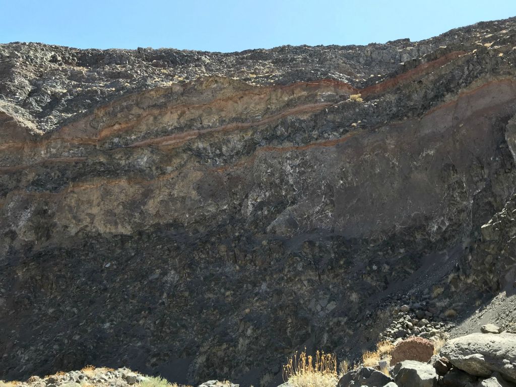 This is such an impressive area to stand beneath.  It's hard to believe how stunning a simple side canyon can be: