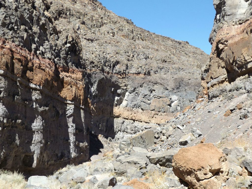 Heading back down canyon now through some incredible scenery: