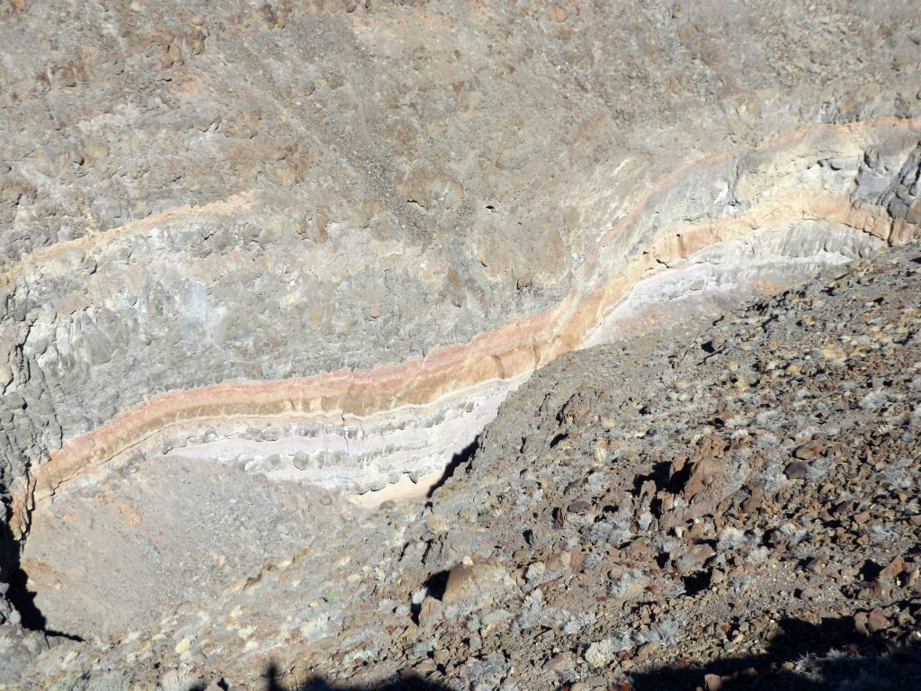 A long section of color bands visible.  The color bands of Lee Wash MSC rival those of nearby Rainbow Canyon for beauty: